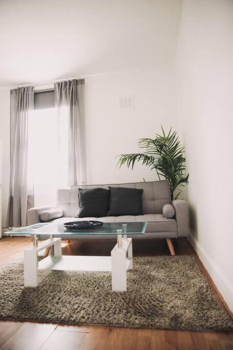 לונדון 3 Bed Flat With Balcony Central מראה חיצוני תמונה