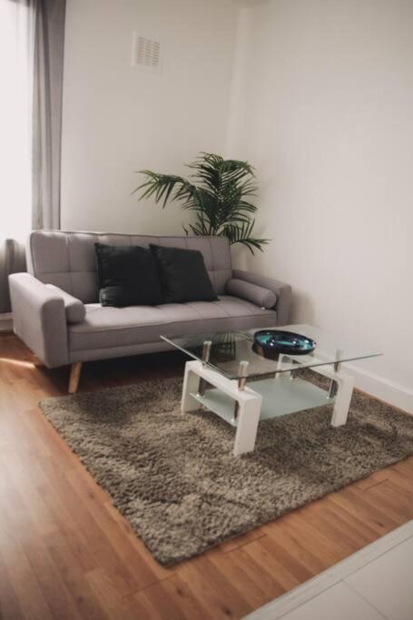 לונדון 3 Bed Flat With Balcony Central מראה חיצוני תמונה