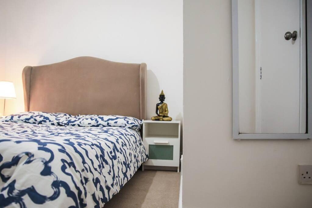 לונדון 3 Bed Flat With Balcony Central מראה חיצוני תמונה